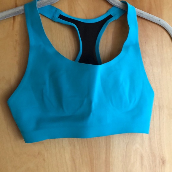 lululemon athletica Other - Lululemon aqua blue black mesh bra hooks size 32A